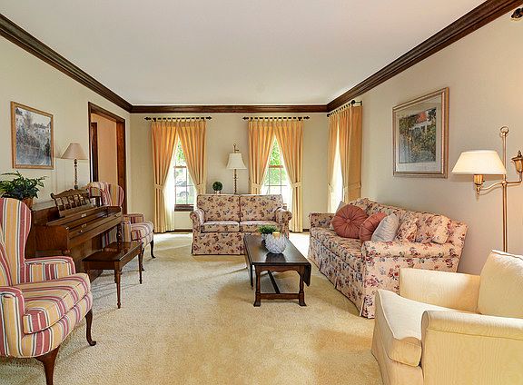 4th image of 4016 Woodland Ave