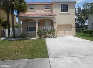 687 NW 151st Ave, Pembroke Pines, FL 33028