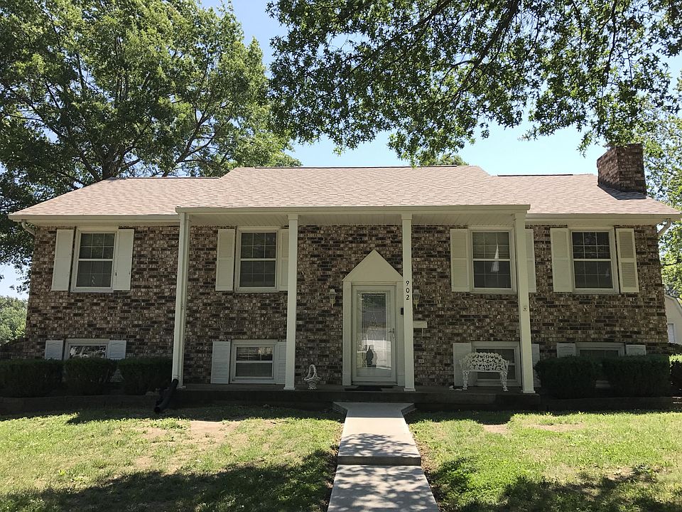 1st image of 902 Whippoorwill Dr