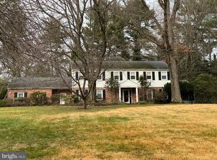 7 Todmorden Dr, Rose Valley, PA 19086