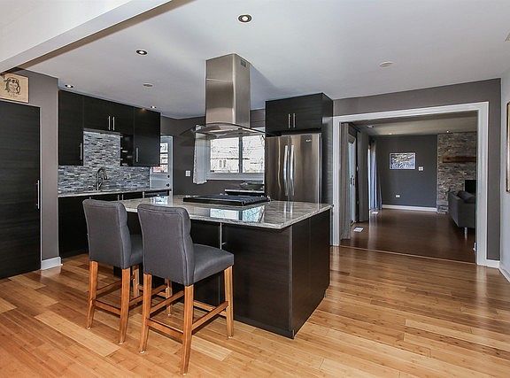2nd image of 416 Tanglewood Dr