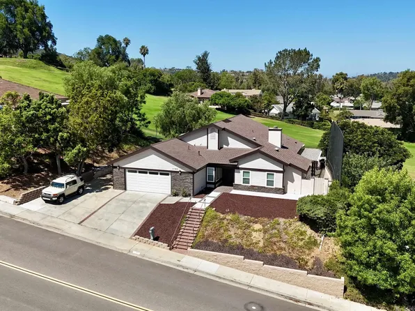 1102 La Sombra Dr, San Marcos, CA 92078