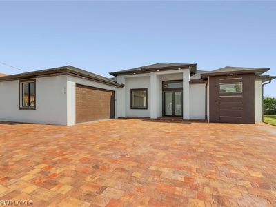 220 NE 8th Place Cpe, Coral, FL, 33909