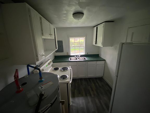 2nd image of 1128 42nd St #A