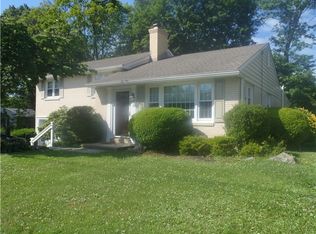 30 Minquil Dr, Newark, DE 19713