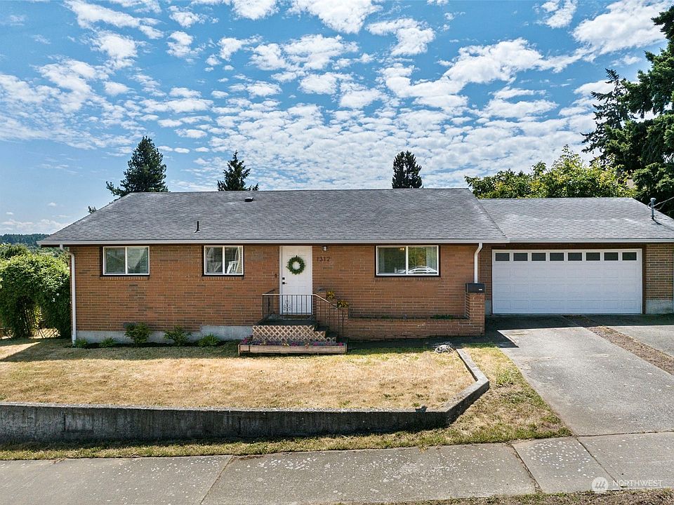 1st image of 1312 E Lennox Place