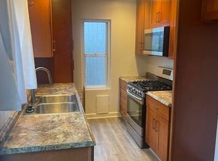 1809 Huntington St #A, Huntington Beach, CA 92648
