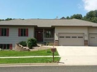 823 Aspen Valley Dr, Onalaska, WI 54650