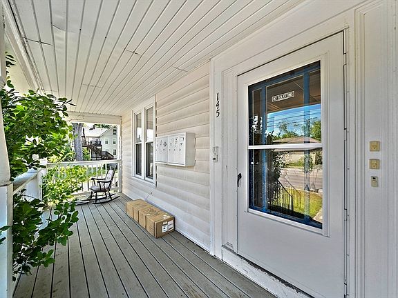 4th image of 145 Pleasant St