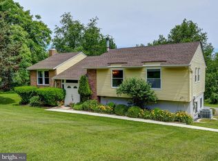 10 Hunters Horn Ct, Owings Mills, MD 21117