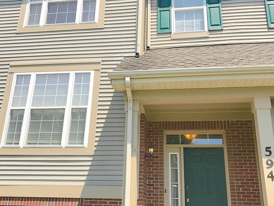 1st image of 594 N Hidden Prairie Ct