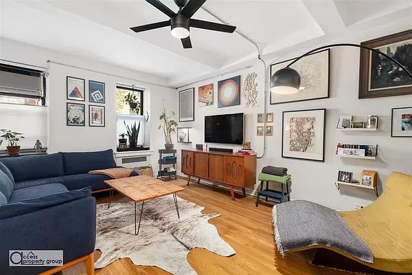 1st image of 45 Park Ter W APT Ob