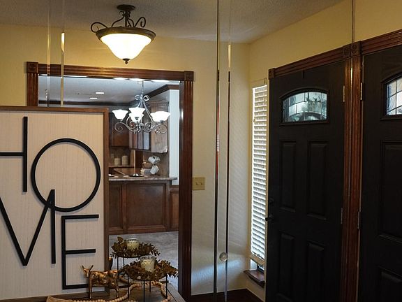 Entry way