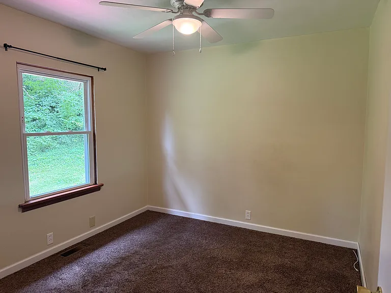 144 Belmont Rd — Photo 11
