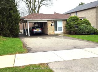 93 Clansman Blvd, Toronto, ON M2H1X7