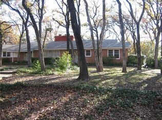 1725 Danciger Dr, Fort Worth, TX 76112