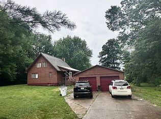 3351 E Cottom Dr, Terre Haute, IN 47802