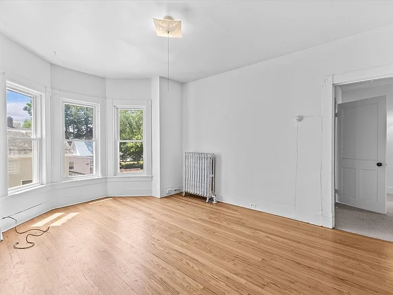 21 Hyde St #2 — Photo 4