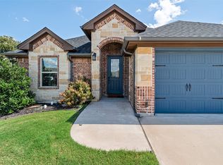 229 Jacinth Ln, Granbury, TX 76049