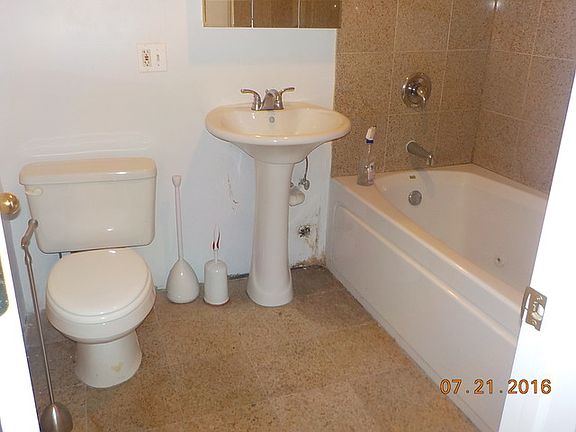 5th image of 6333 S Kimbark Ave APT Ge