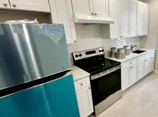 77-32 74th St #2R, Ridgewood, NY 11385