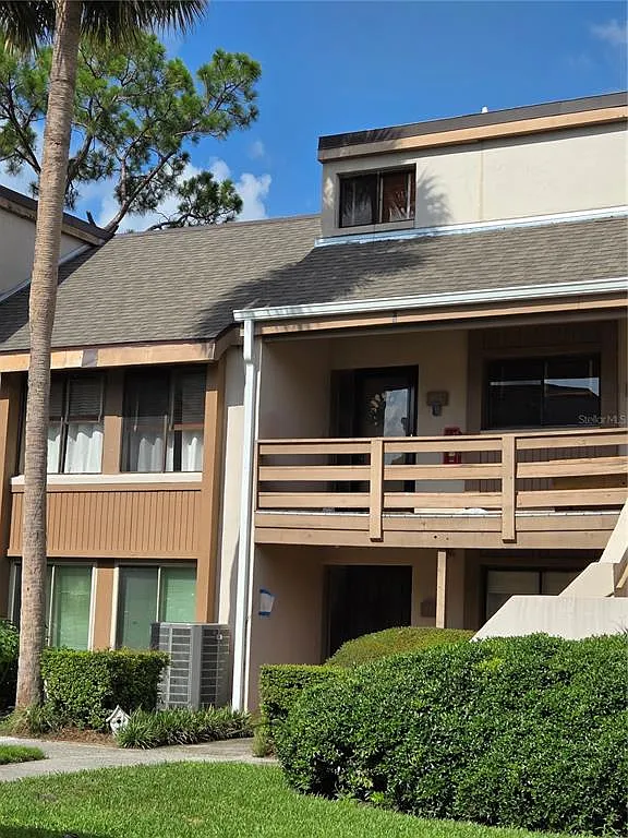 3 bed, 3.0 bath, 1487 sqft, $2,000 — Photo 1