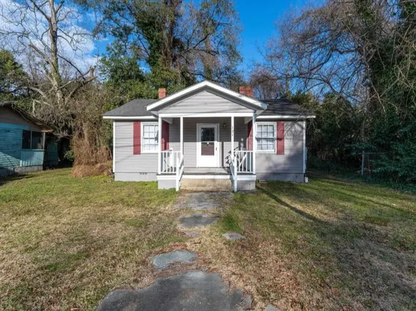 121 Coker St, Darlington, SC 29532