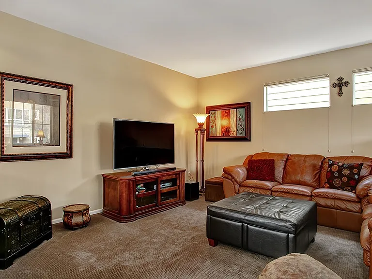 2499 NE Julep St — Photo 9