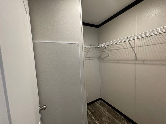 4th image of 9910 Geraldine St #335