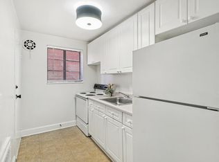 The Shelton at Cameron Court Apts., Raleigh, NC 27603