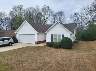 250 Burts Crossing Dr, Dawsonville, GA 30534