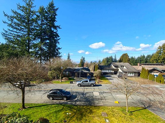 3rd image of 11214 Lyon Rd