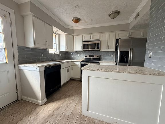 4th image of 7145 Fair Oaks Ave APT 36
