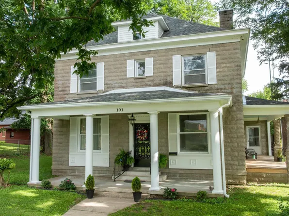 101 W Wellington St, Hickman, KY 42050