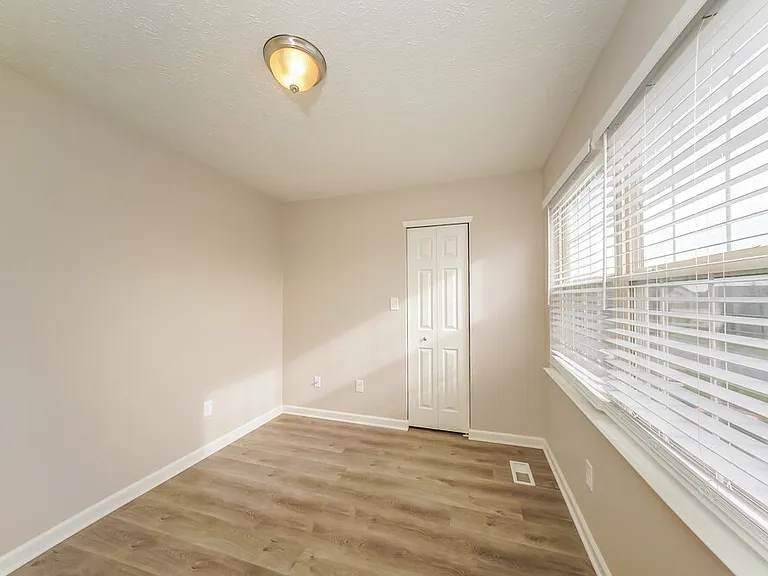 476 Southern Pines Dr — Photo 14