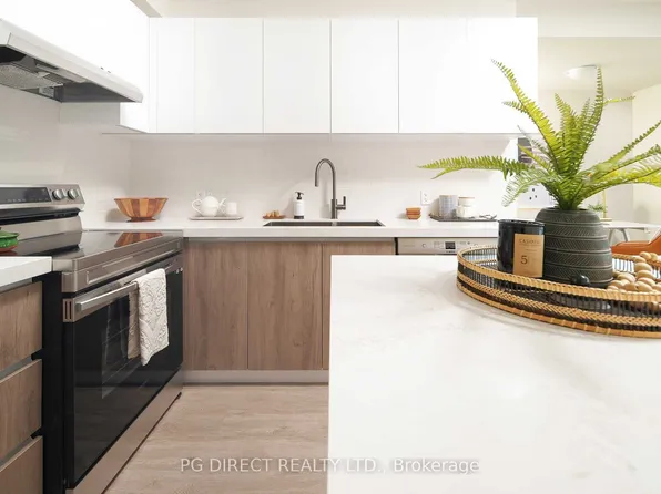 80 Sydney St N, Kitchener, ON N2H 3L7