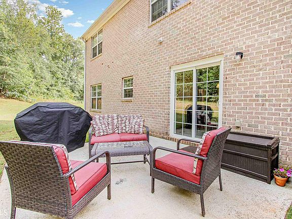 5th image of 1420 Hollow Springs Ct