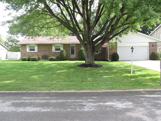 1st image of 470 Garden Pl