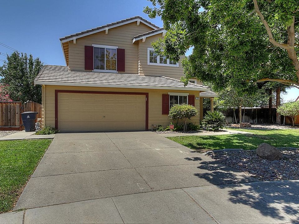 1st image of 3791 Farnham Dr