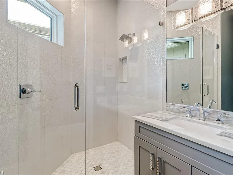 5130 Alpha Ct — Photo 30