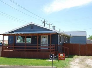 102 3rd Ave, Newcastle, WY 82701