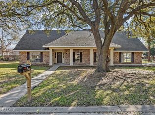 219 Highland Dr, Lafayette, LA 70506