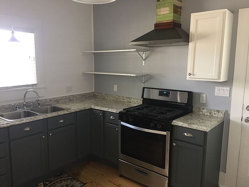 1st image of 807 Lawndale Ave
