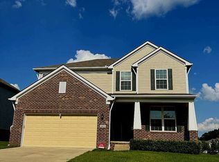 29874 Macintosh Ln, New Hudson, MI 48165