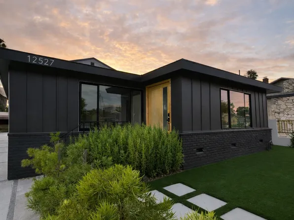 12527 Cranbrook Ave #1, Hawthorne, CA 90250