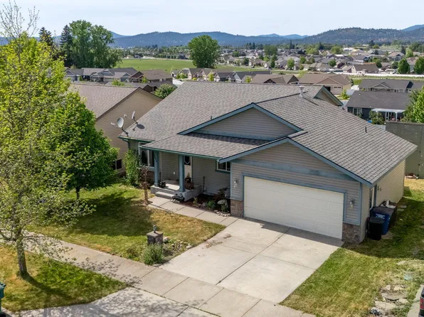 3495 N Carriage Ct, Post Falls, ID 83854