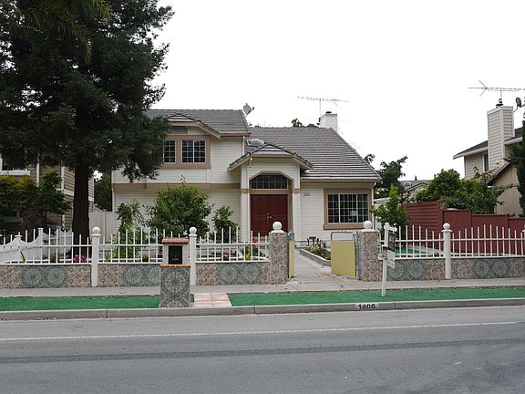2nd image of 1406 Prelude Dr