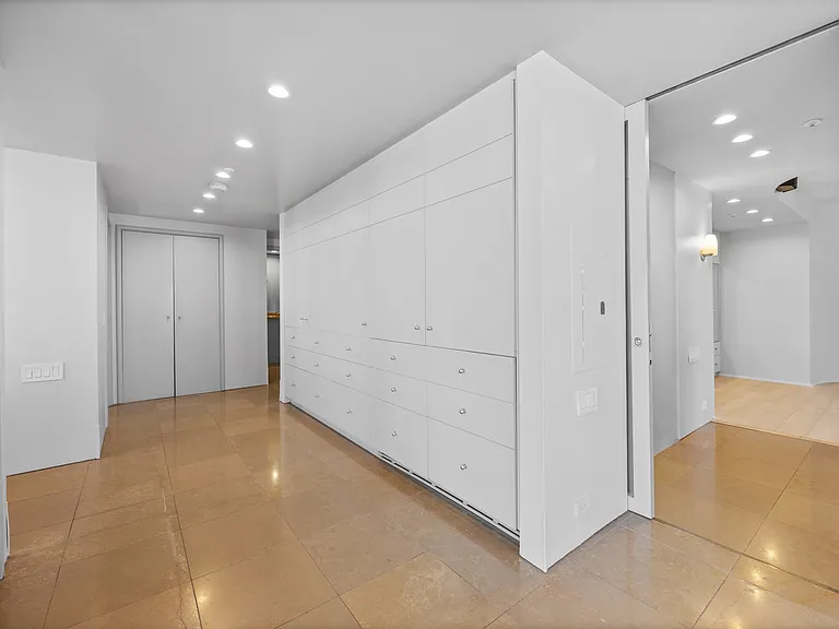 403 Main St #603N — Photo 36