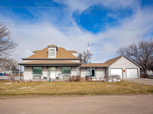 201 Pine St, Kenesaw, NE 68956