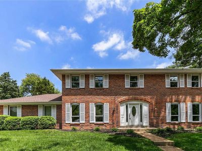15659 Heathercroft Dr, Chesterfield, MO, 63017